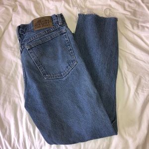 OLD MILL vintage frayed blue jeans